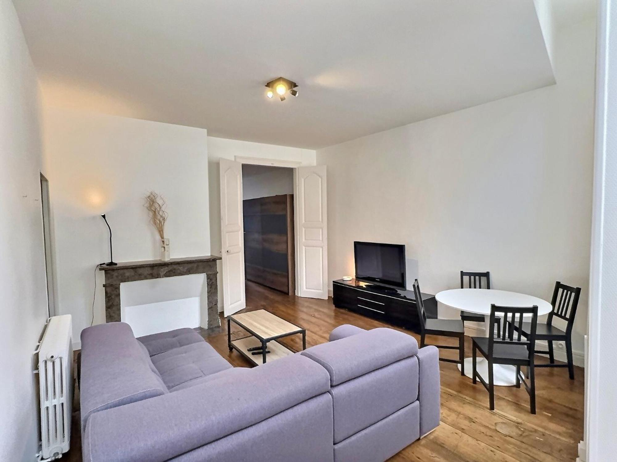 شقة Wonderhost, Superbes Volumes Et Charme De L'Ancien بو المظهر الخارجي الصورة